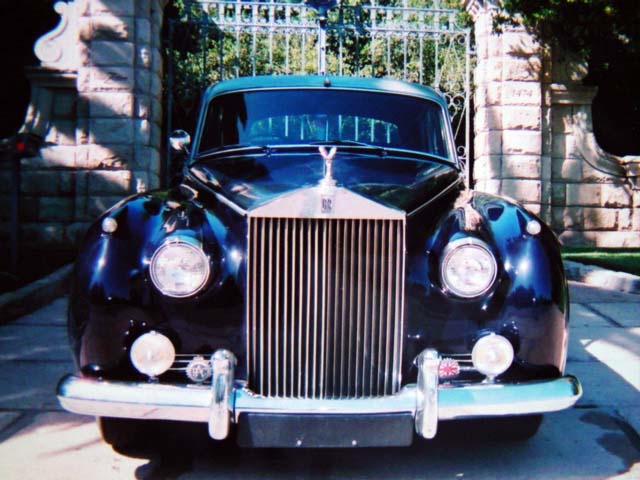 1956 Rolls Royce Silver wreath front