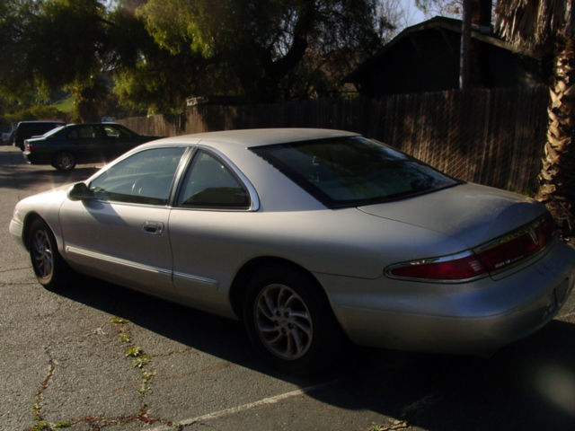 1998 Lincoln Continental Mark VIII side back
