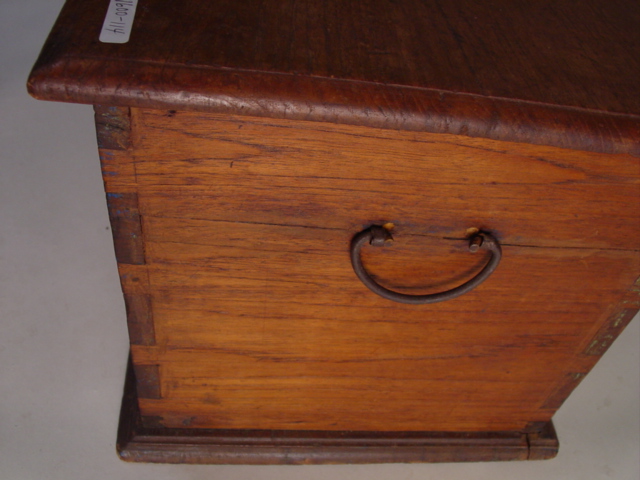 19th c. highly carved walnut box handle