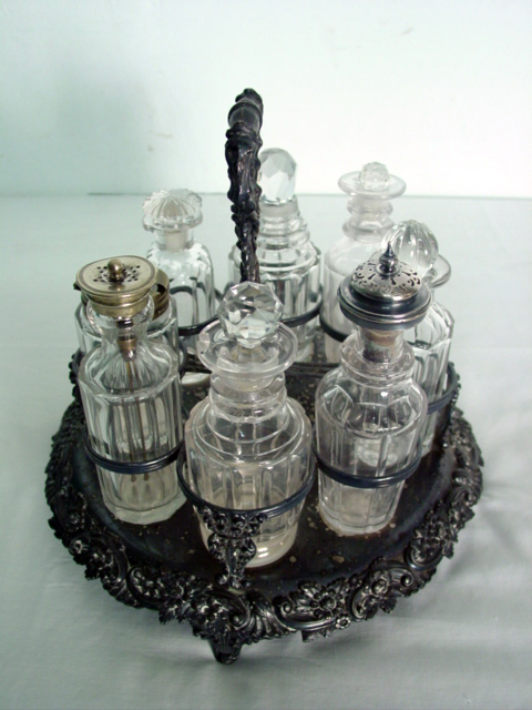 Victorian 8 bottle cruet set 3