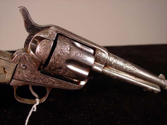 Colt single action 44-40 Army (1875-1890) engraved2