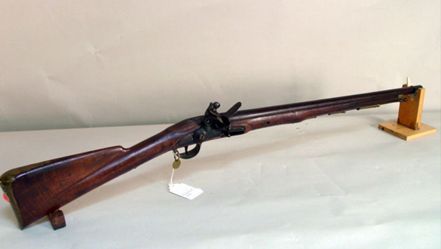 East India Co flintlock carbine dated 1810 (3)