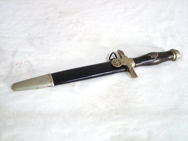 Nazi Dagger w Scabbard - Eagle&Swastika SS