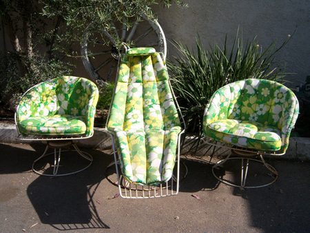 Retro designer patio set w orig uph