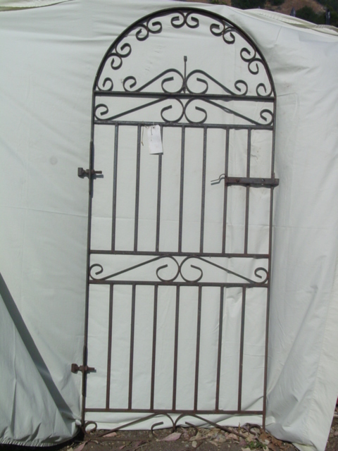 Tall side gate wr iron arch top 33x73