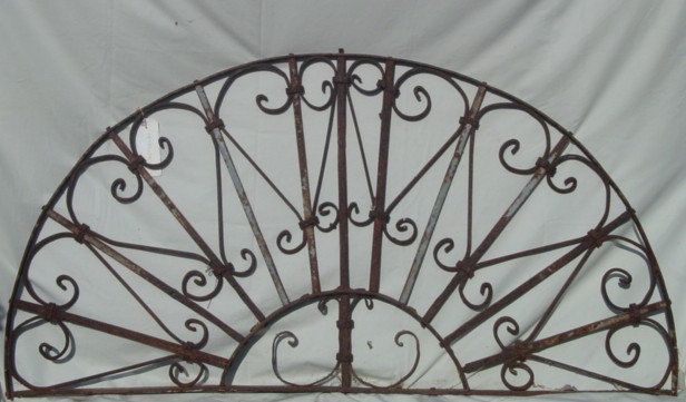 Wr iron archway