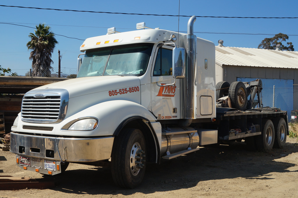 The Lynn's heavy duty towing Public Auction