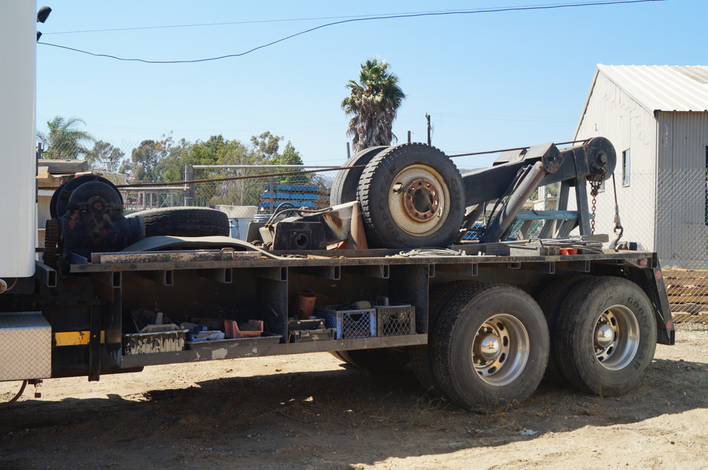 The Lynn's heavy duty towing Public Auction