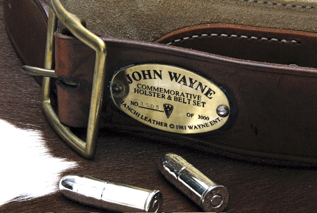 BianchiDukeHolsterBelt Commemorative Rig (2)