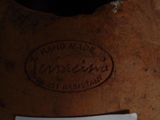 2 Hand Made Terrisino Clay  pots (2)
