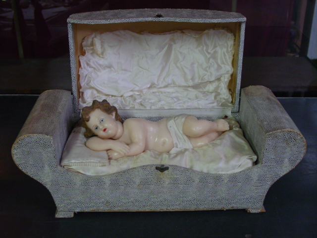 Wax Jesus automaton in box