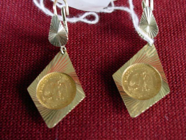 1945 Gold coin earrings 'dos pesos'