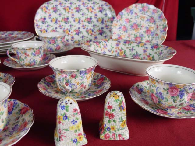 English Chintz china sets detail