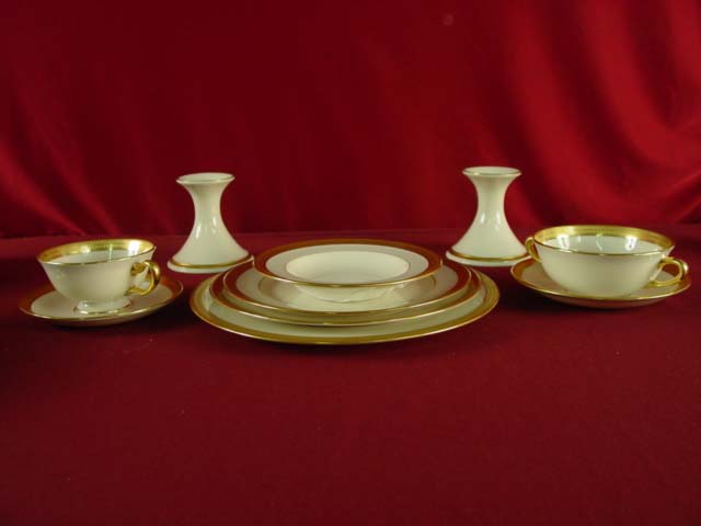 Lenox China Set service for 8+ Lowell(1917) service for 1