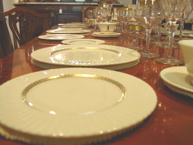 Lenox china set - Cretan