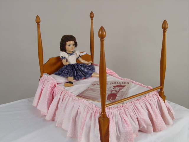 Mary Hoyer Bed & Doll