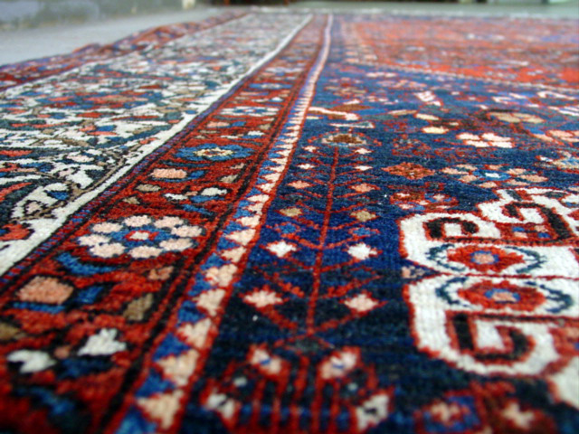 Ardabil 7' x 10' rug (3)